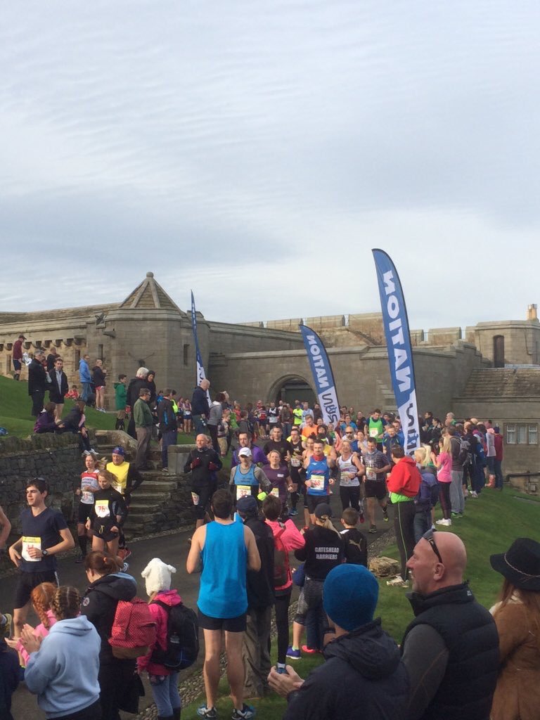 RunNationUK's tweet photo. @runnorth start of #castleshalfmarathon @Bamburgh_Castle tanks for the great day #pbrunning #lovetorun https://t.co/5kkCZmIpOX
