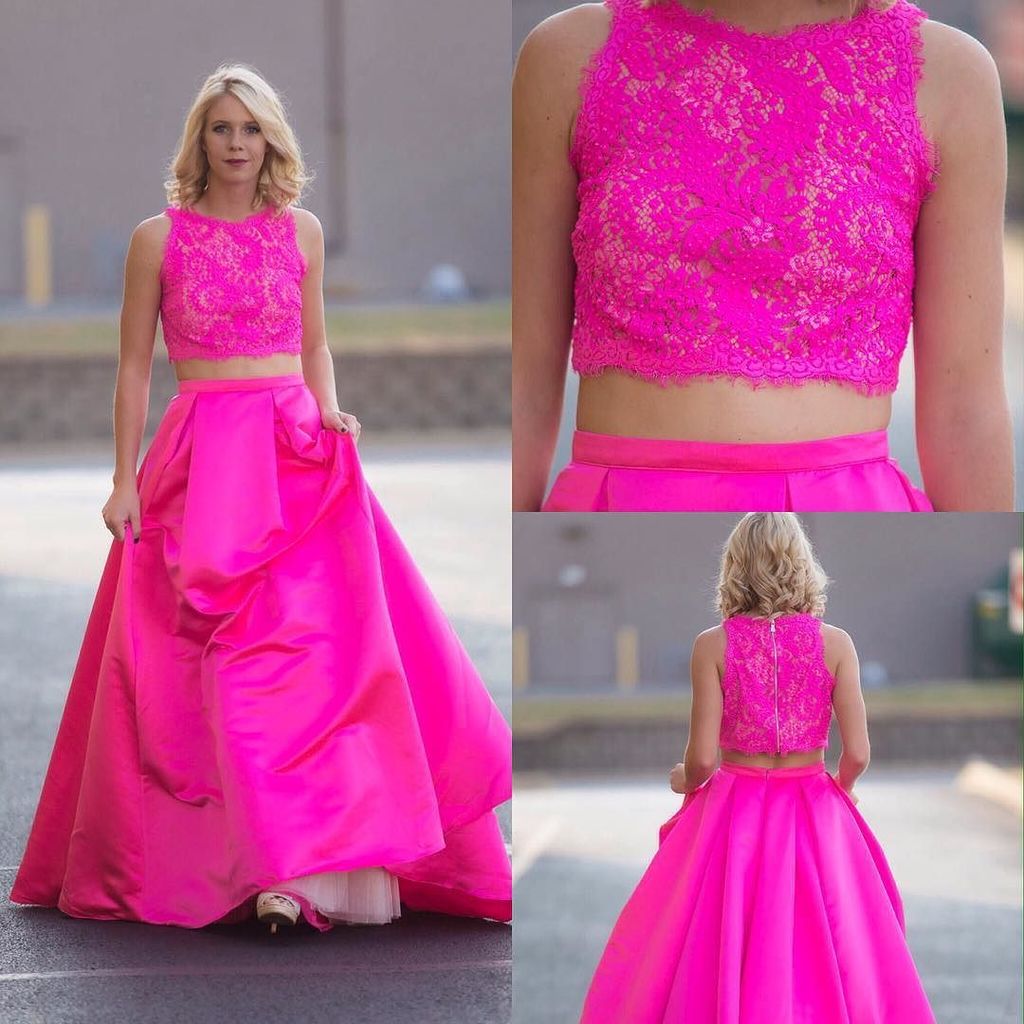 raelynns's tweet photo. PINK PINK PINK! 💖🎀🌸✨😍👗 #raelynns #Raelynnsboutique #raelynnsprom #prom #prom2016 #formal #formaloccasions #indianap… https://t.co/iResvZ0STl