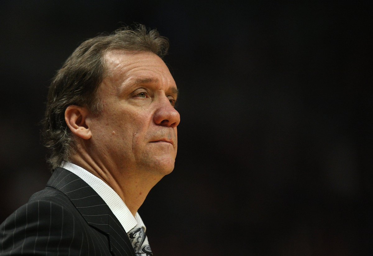 KFAN1003's tweet photo. Sad news today as we have learned of the passing of Twolves HC Flip Saunders. More —> https://t.co/5WhjLYL6CE https://t.co/DTfoHAZchj