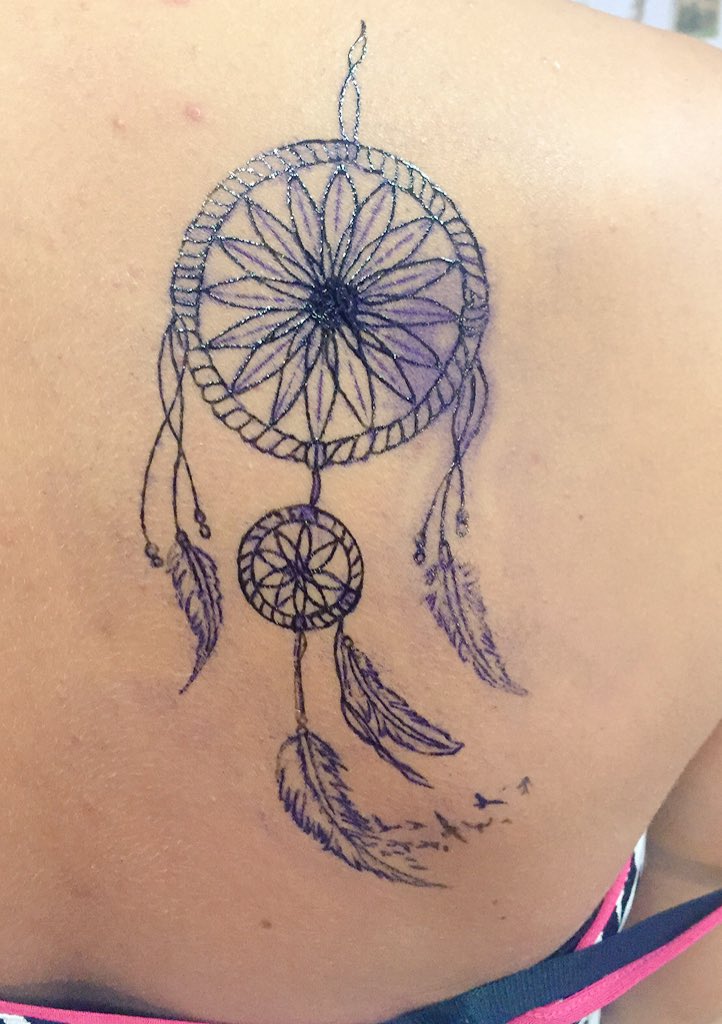 IneseJakobsone's tweet photo. Trippyyy cat ,haha ! Lēna gara atsaku strādāt pēc ribiņu traumas :DDD droši 29398783 ! Tatt It Up #MostWantedInk 😊😊😊 https://t.co/DD2C3hF7K6