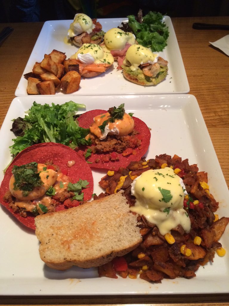 JlaoL's tweet photo. Enjoying a delicious brunch @MilestonesCa thanks Jerason!. @modernmixvan #milestones https://t.co/JaTUJPcanG