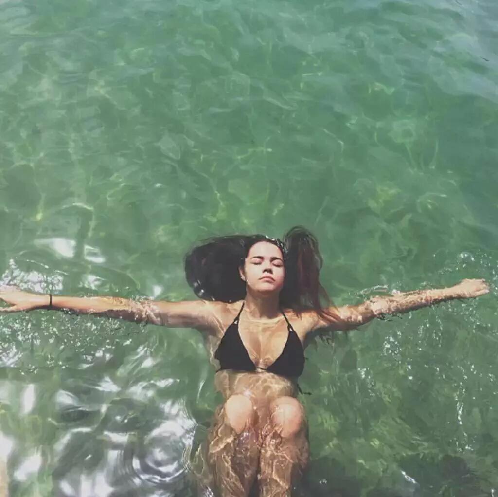 Boobs slaying your timeline.