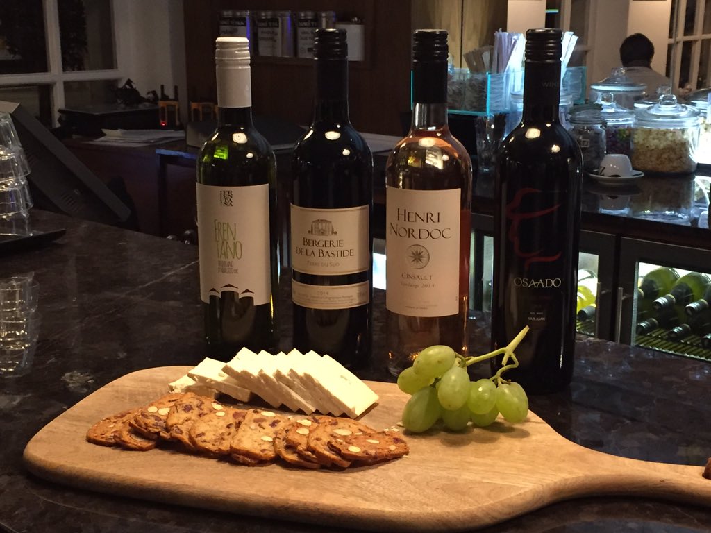 ZHotelVictoria's tweet photo. Our new special guest cheese - authentic smoked Greek feta https://t.co/7TKbkjiv79