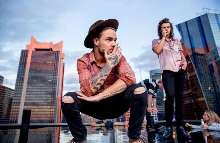 Youre all i want, so much its hurting #EMABiggestFans1D <a href="/Real_Liam_Payne/">Liam</a>