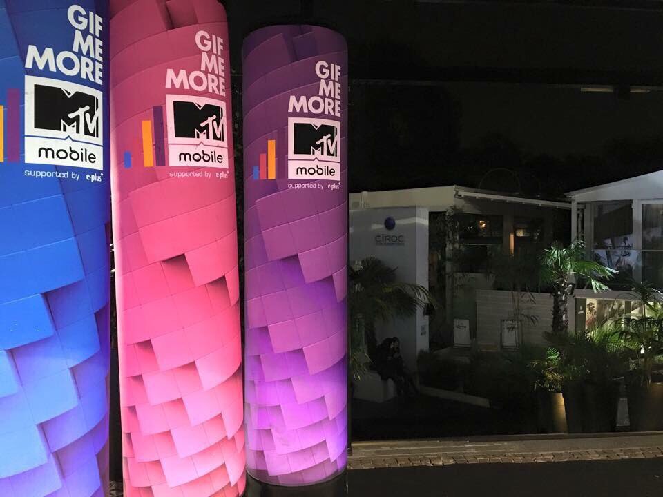 ByblosMilan's tweet photo. Sunday night @ BYBLOS MILANO 😜 SPECIAL OPENING 😱😜 https://t.co/bJU6qBlgmi