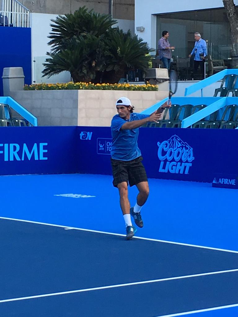 TigreHank's tweet photo. Último entrenamiento antes del @mtyopen   
@WilsonTennis @WilsonSportingG 
#Myweapon #MoreWin https://t.co/cH1fKwe6mT