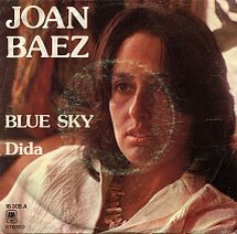 AntonioDguezs's tweet photo. Reencuentro con esta melodía de #JoanBaez y #JohnnyMitchell 'Dida'(1974) https://t.co/RCaV6mn3U0 https://t.co/vY8bUfVEf8