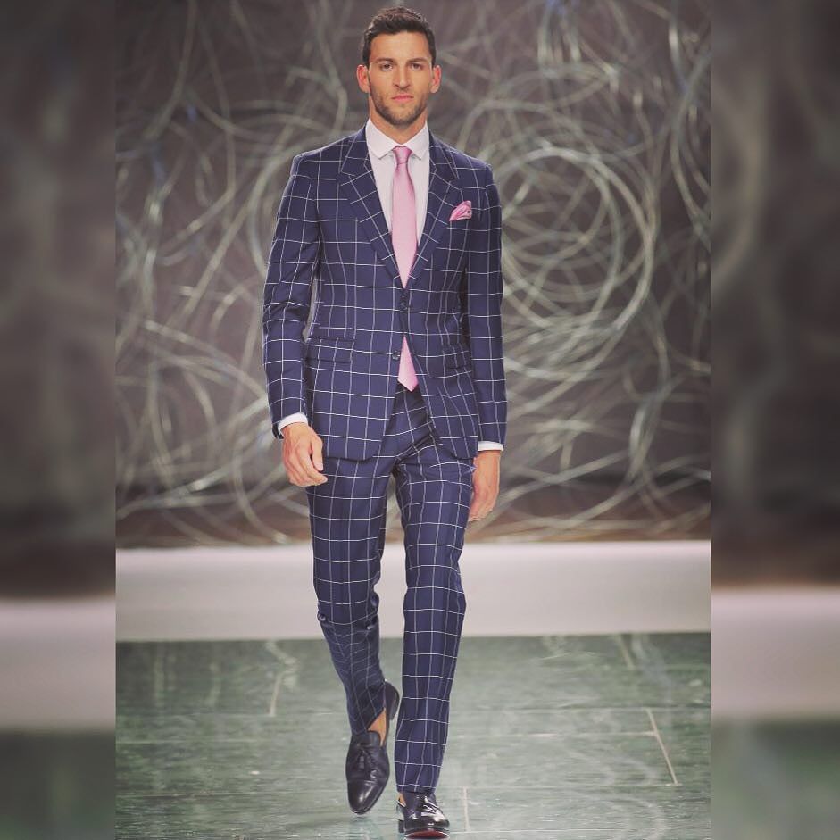 hungshowoffs's tweet photo. Portugal Fashion 
Vicri 
#portugalfashion @vicriporto by @jonathanandkevin. See more at https://t.co/2yM7cNrt07 https://t.co/wOhi1ll5d7