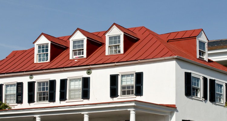 WiHomeConnect's tweet image. Pros and Cons to Metal Roofs wihomeconnect.com/metal-roofing-… #homeowner #Americandream #mortgageWisconsin
