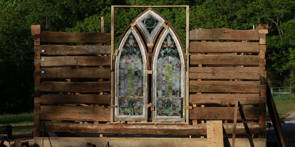Diy Network On Twitter Barnwoodbuilders Is Going To The Chapel Watch An All New Episode Coming Up At 9 8c Https T Co 6becjqmq1n