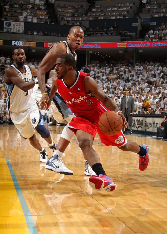 5starbasketball's tweet photo. Dear PG: No more standing dribbles. Attack dribbles only, and get somewhere with it. https://t.co/DyPZ3Xrgq3