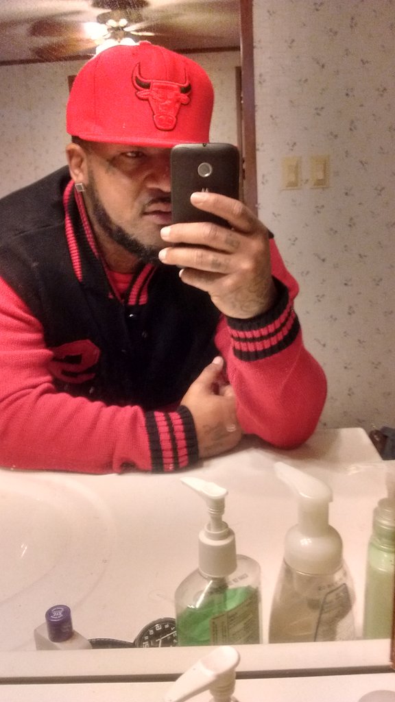 bogotti2's tweet photo. #IGotItSalute https://t.co/1ZlhWJe2fC