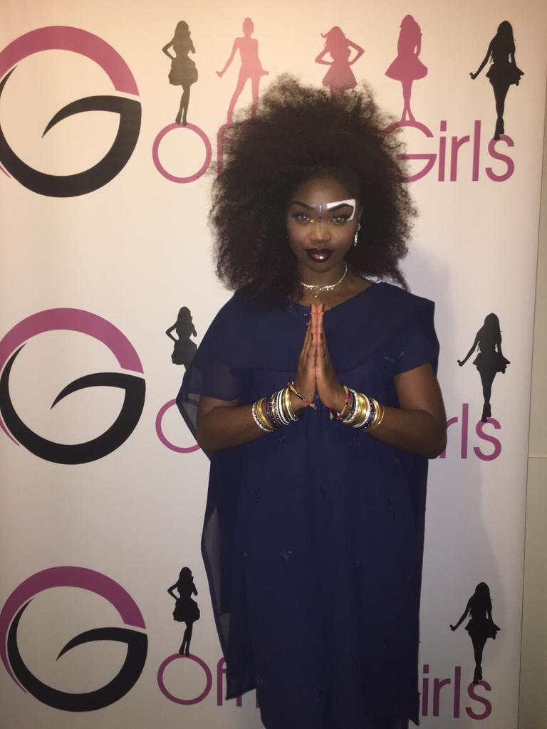 OGMissVixen's tweet photo. haaaay guys who still up xxxx https://t.co/4Tera2VZOn