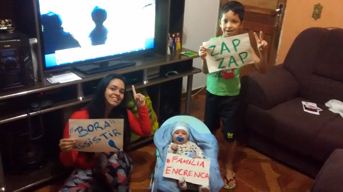 CaahMD's tweet photo. @encrencaredetv 
#EncrencaEmFamilia https://t.co/v2tre3JLbu