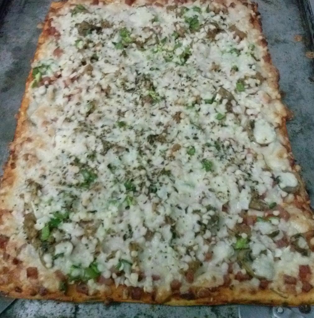 AsadoresElChupe's tweet photo. Te acuerdas de las pizzas caseras del chupe,Volvemos con ellas .Encarga la tuya este próximo DOMINGO https://t.co/zzOeY0TS0r