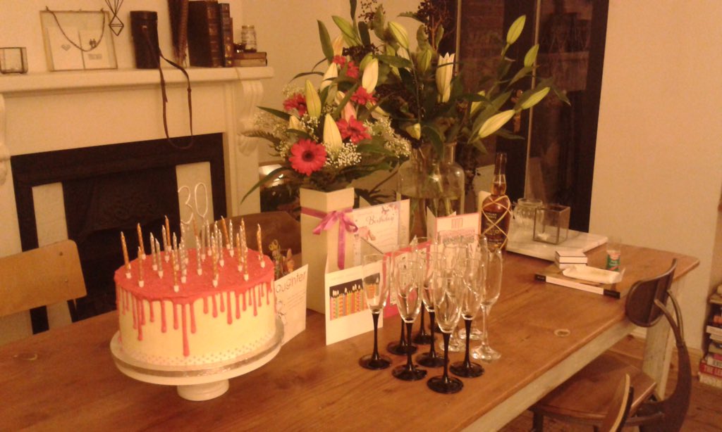 pollyharte's tweet photo. #nowonk #bakingtriumph https://t.co/ae5jtDRXRT