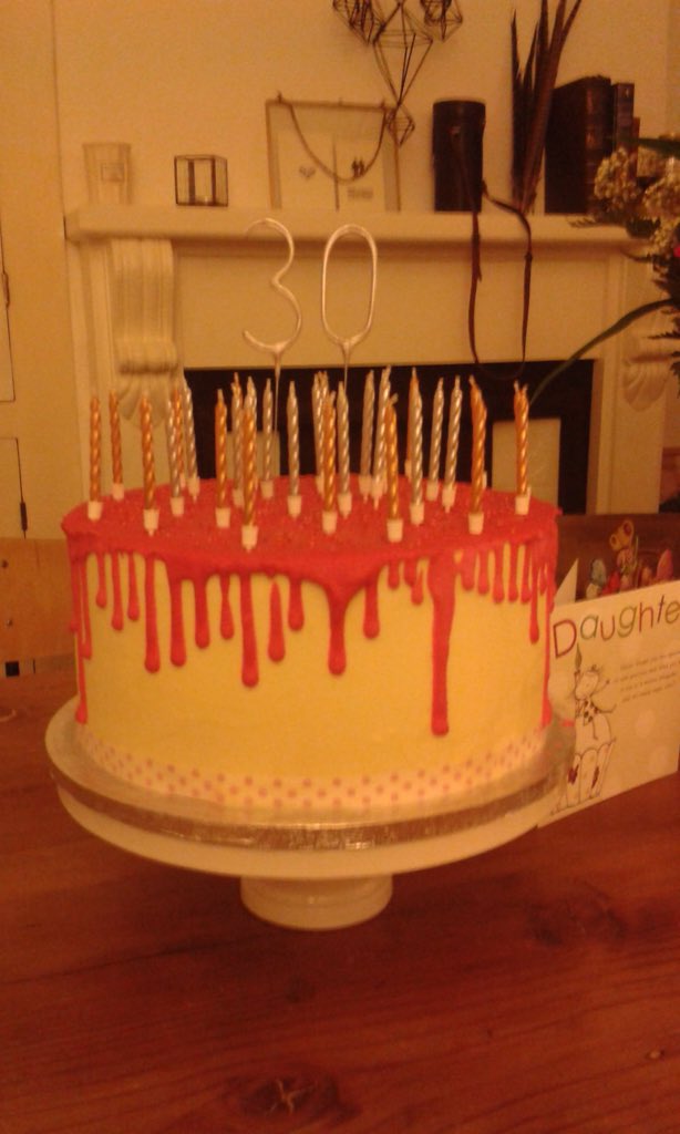 pollyharte's tweet photo. #nowonk #bakingtriumph https://t.co/ae5jtDRXRT