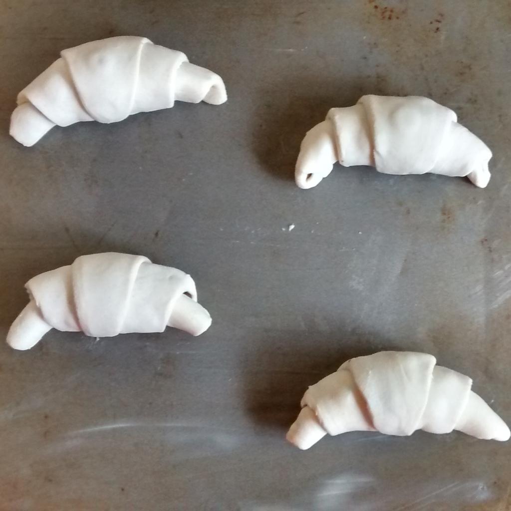 dadbakes's tweet image. Today we made chocolate croissants! #baking