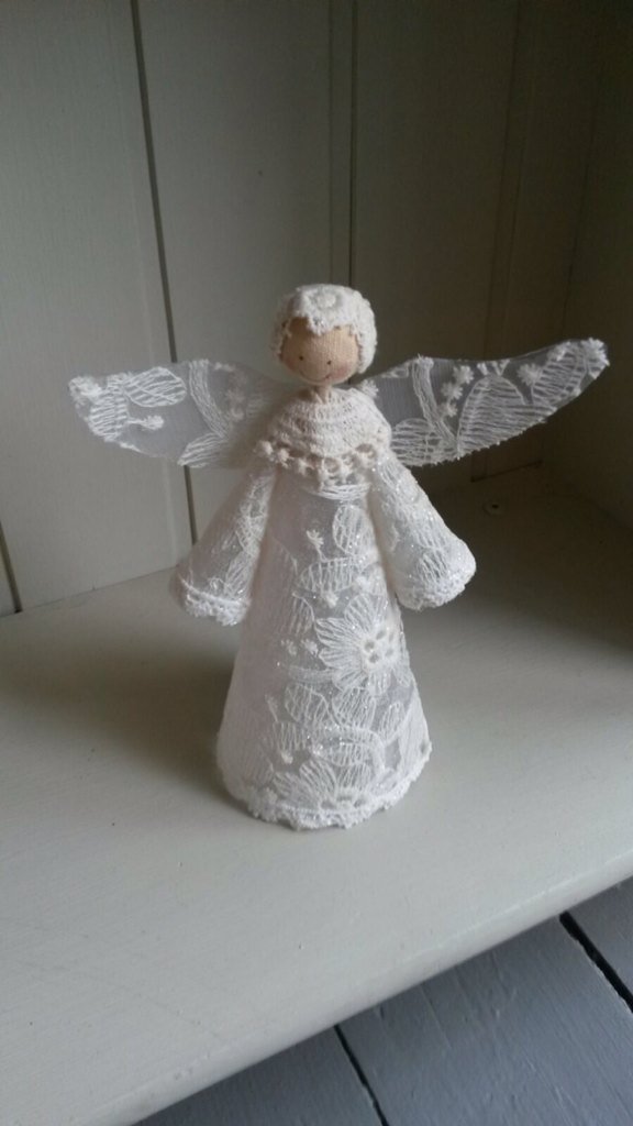 rosyinteriors's tweet photo. Christmas at everything's rosy Buxton https://t.co/jZVzPRkDlR https://t.co/vrKGk0JOMV