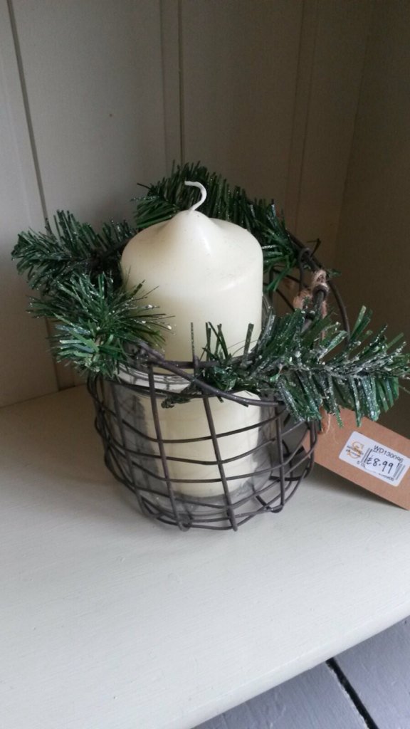 rosyinteriors's tweet photo. Pop in to see our Christmas baubles #Christmas #visitbuxton https://t.co/Mnc8FJHRhu