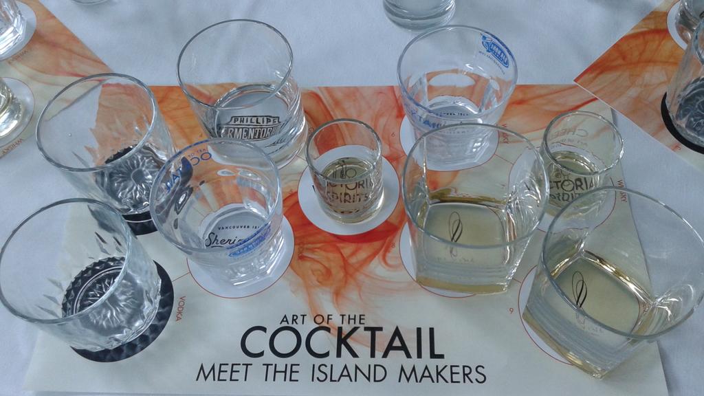 ArtOfCocktail's tweet photo. Learning all the secrets from our local Island distillers #artofthecocktail #MeettheMakers #yyj #drinkbc #yyjdrinks https://t.co/dyYJGBuX65