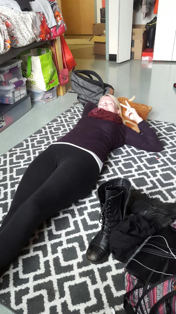OfficialLisaFan's tweet photo. Fun #LisaFact: Lisa loves to sleep on the ground!
Tweet us your fun #LisaFacts! https://t.co/3lEw5bGOGv