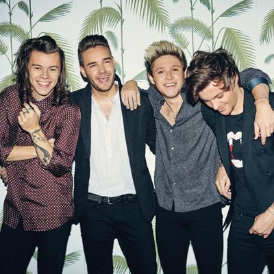 AII1DUpdates's tweet photo. RETWEET THIS DIRECTIONERS

PLEASE DON'T IGNORE THIS🙏

 WE NEED TO WIN

#EMABiggestFans1D https://t.co/V1mmJ4t25i