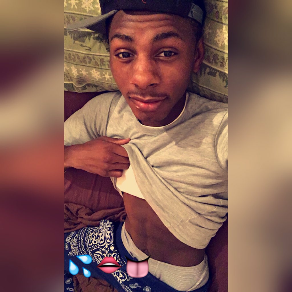dave_guwop103's tweet photo. I can be a nigga in the street and a freak when her hair tied up 😘💦😁 https://t.co/IanUsSzq9K
