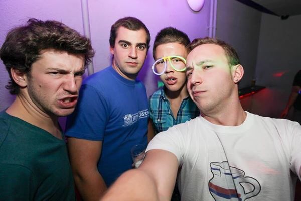 Allinbern's tweet image. #allinclub #partypictures #allinmusicbar #allinbar #berncity allinbar.ch spitalgasse 35, 3011 bern
