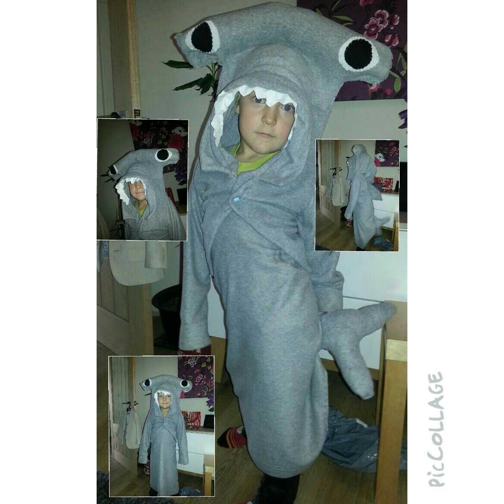 hbedwell's tweet photo. Requesting an underwater themed Xmas play this year please @OakthorpeSchool  @brilliantbears https://t.co/x0qyxgzVFo