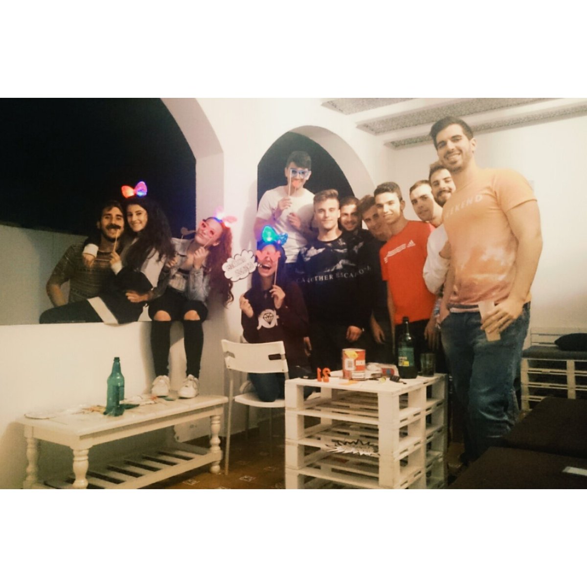 DiegoGilRamirez's tweet photo. Gracias por hacer este fin de semana perfecto, te mereces todo y mas @Sarr_Stark muy buen finde chavales🎈🎉💰🍻👌 https://t.co/uLYs3vzkBl