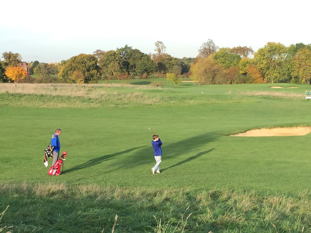 Cluthergolf's tweet photo. Big well done to @jamiejordan2004 for winning the @HertsGCC junior OOM 2015.. Played great all year! https://t.co/mBIDL9zpPT