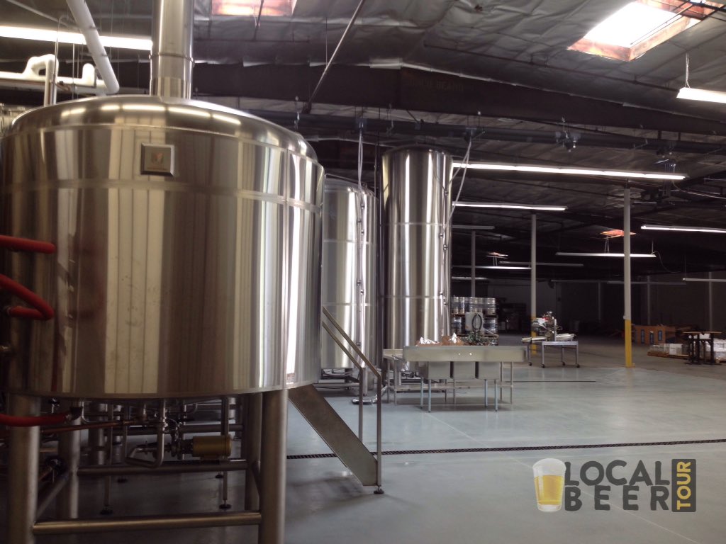 LocalBeerTour's tweet image. Grand opening at @StrandBrewingCo with @ShopLocalUs and @LocalistaMag #beer #craftbeer #torrance