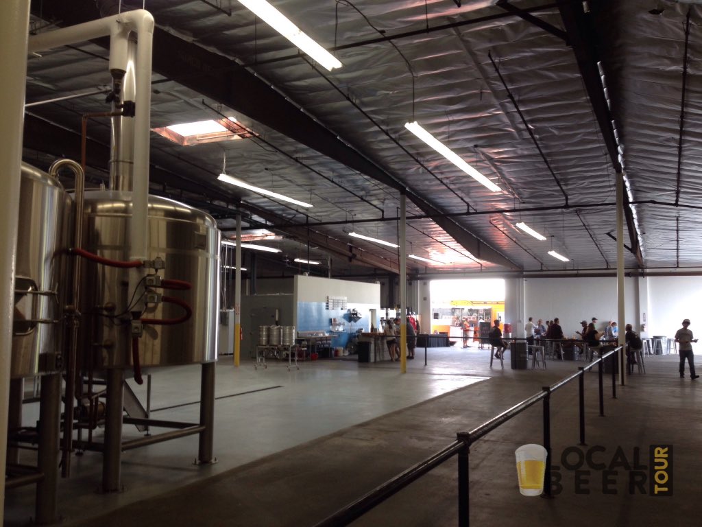 LocalBeerTour's tweet image. Grand opening at @StrandBrewingCo with @ShopLocalUs and @LocalistaMag #beer #craftbeer #torrance