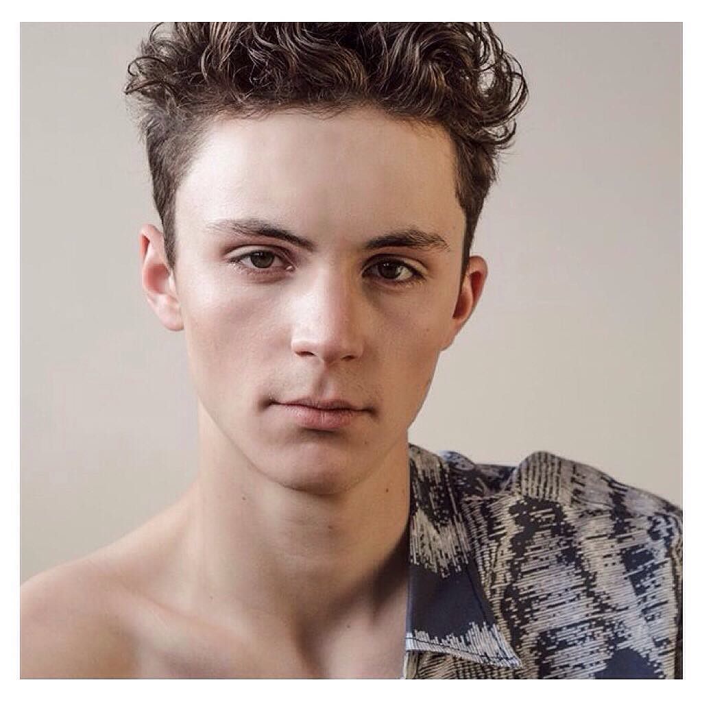 OVNAOVICH's tweet image. Preview of @bighandjack2000 @62models for #CuratedDaily @curationredux wearing @ovna_ovich makeup by @geegee_makeup…