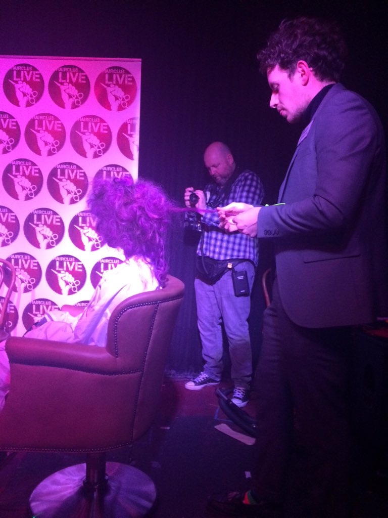 RespectforHair's tweet photo. @northlainehair #jamesatkinson #openchairnight #brighton @hairclublive https://t.co/ehb5dC3JO4
