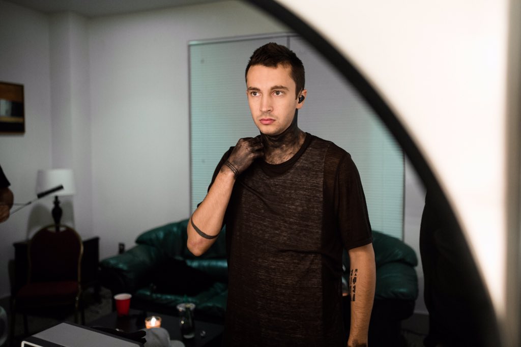 twentyonepilots's tweet photo. | seattle 10222015 #BlurryfaceTour | https://t.co/WGvhFblERg