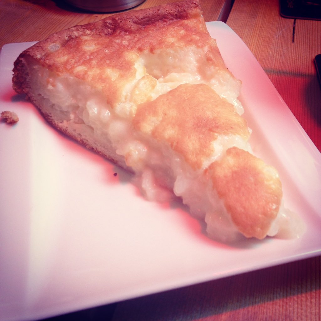 cakewolvega tweet picture