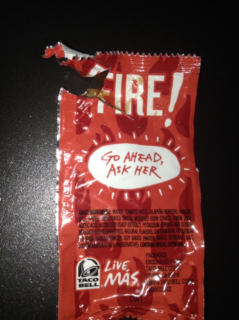 SQUlDZ's tweet photo. Fuck u guys @tacobell https://t.co/3Pq4w7u7Su