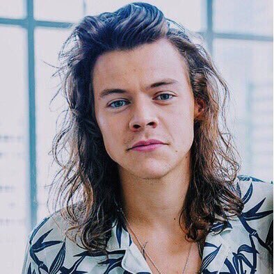 1D_Update2015's tweet photo. RETWEET IF YOU LOVE HARRY
#EMABiggestFans1D https://t.co/TahA6iWeev