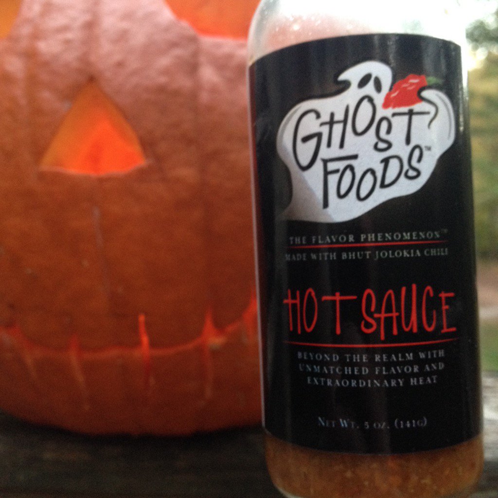 HeatFreakFan's tweet photo. Check out my review of @GhostFoods hot sauce at 

https://t.co/Mrn1APspgu 

#hotsauce #HALLOWEENPARTY #foodie https://t.co/RmAxYDIqwy