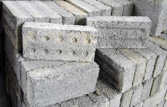 “Ladrillos PET” a base de residuos plásticos ow.ly/TN7OX  Vía <a href="/CienciayCemento/">Ciencia & Cemento</a>