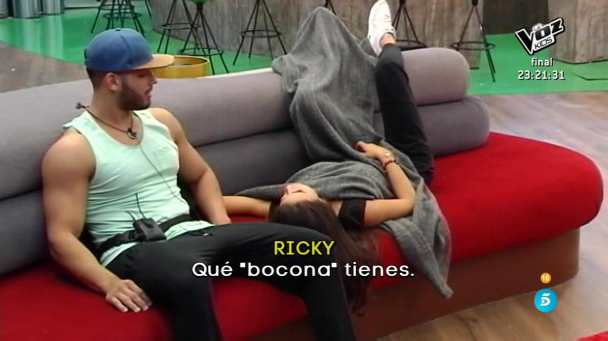 GHmomentazos's tweet photo. #DBT6GH16 Sofía: "Tengo debilidad por los canarios y andaluces" > https://t.co/XxKwmK9XcI https://t.co/zlixp3njgL