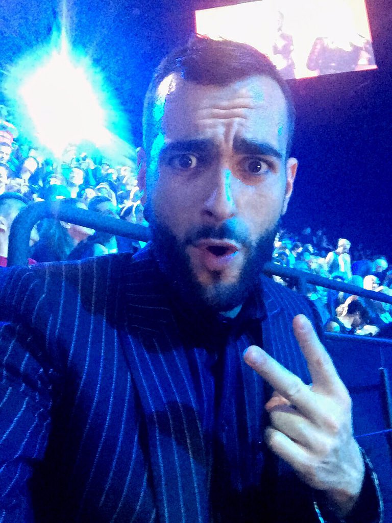 mengonimarco's tweet photo. GRAZIE ESERCITO!!! Thanks to everyone @mtvitaly @MTVEMA 
Siamo una #figatapazzesca! #MTVEMA https://t.co/0NUjkxAHmA