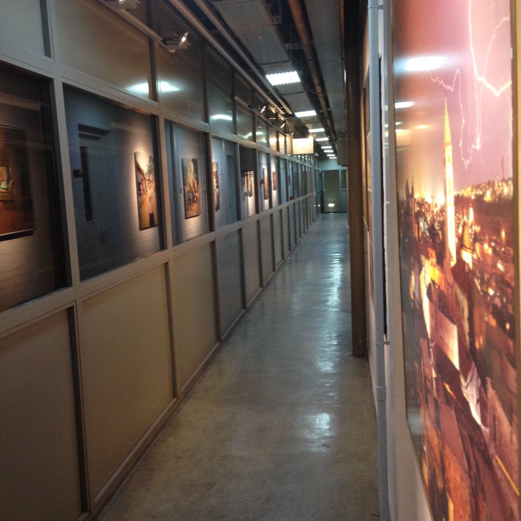 Op de valreep nog even een hele toffe foto expo. Je ziet er dubbel van.  #sectiec #robheid