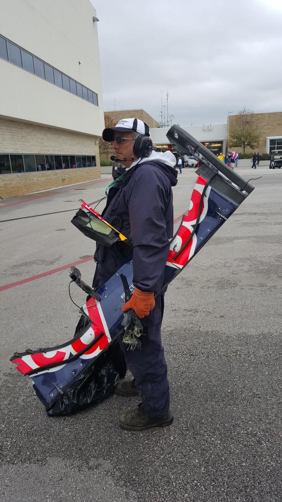 CSMY6btUAAAtdef.jpg