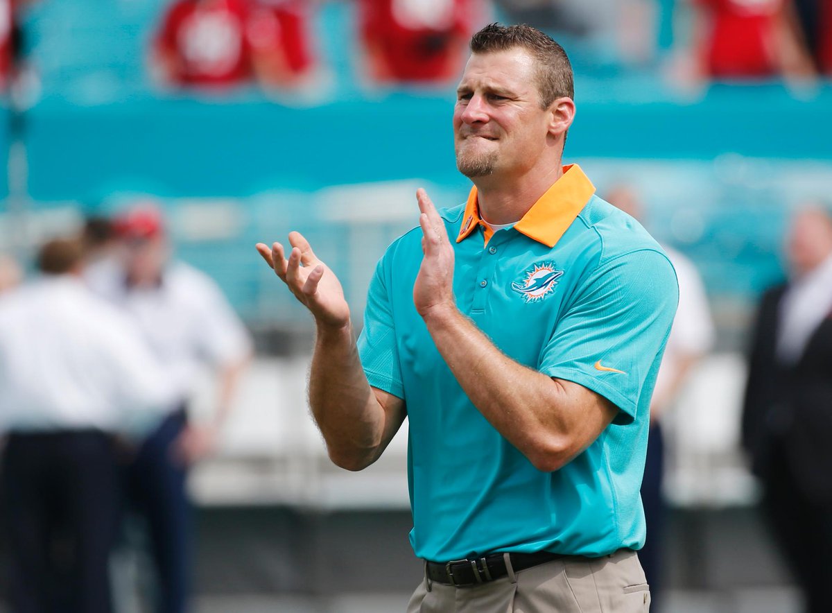 SportsCenter's tweet photo. Miami Dolphins points under head coaches this season:

Dan Campbell: 82 (2 games)
Joe Philbin: 65 (4 games) https://t.co/485PxBy1MC