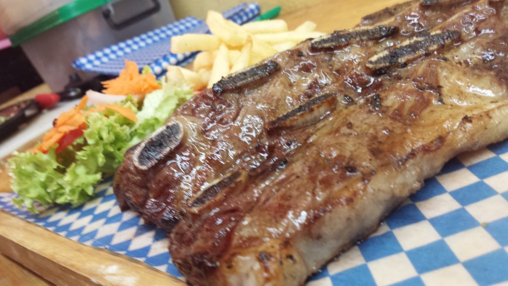 Tira de Asado de 500grs c papas y ensalada.. T lo vas a perder? Estamos en <a href="/local777mx/">LOCAL777</a>  hasta las 18hs !