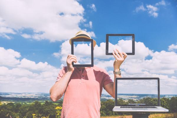 MartinAButters's tweet photo. 3 Great Ways To Reward Your Social Followers: https://t.co/VwX61F6UiY  #SocialMediaMarketing #SocialMedia https://t.co/p1Kac0Keaw