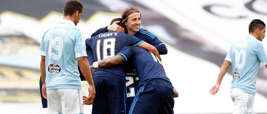 realmadriden's tweet photo. Real Madrid, the only unbeaten side in La Liga. 🎥💪🔝

WATCH: https://t.co/qppzfz9uyE

#RMLiga #HalaMadrid https://t.co/NXXbAWxIh7